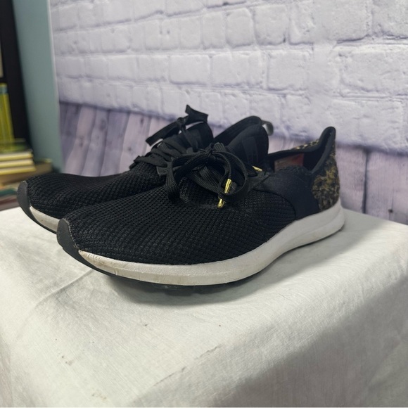 New Balance Shoes - New Balance Black and White Women's Sneakers